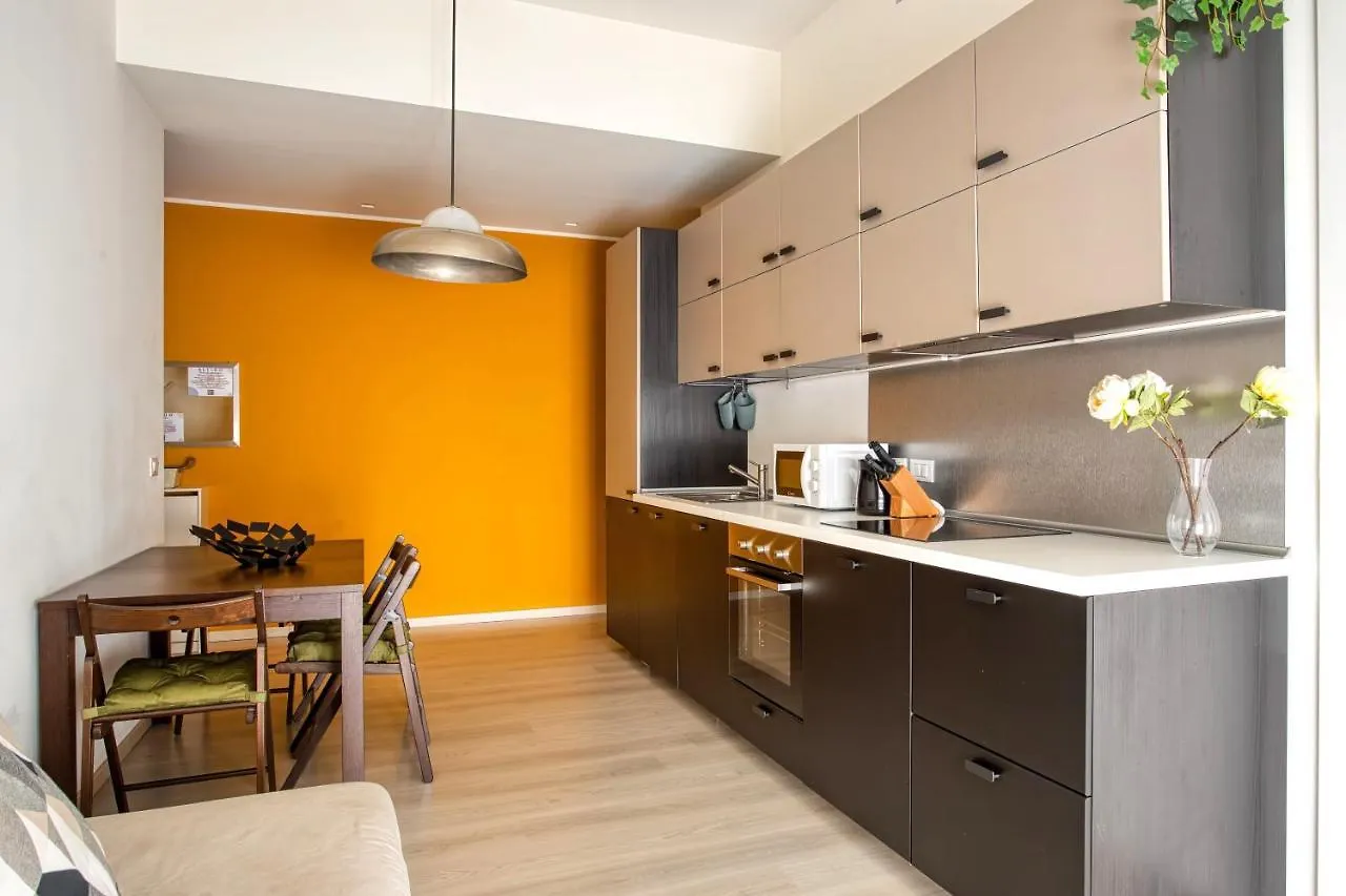 Joivy Vibrant 2Bed Apt With Balcony Milano